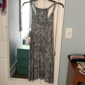 Black and whit patterned swing dress